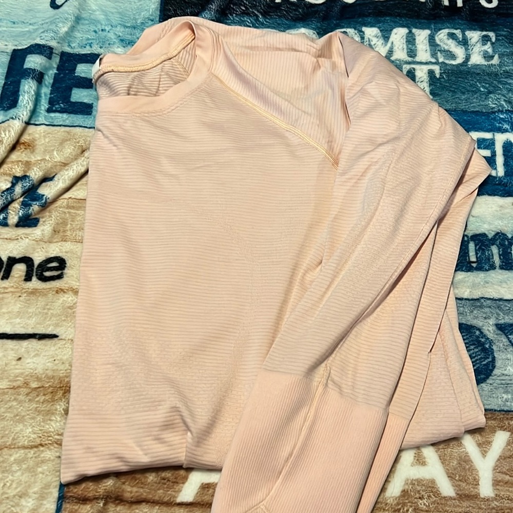 Lululemon long sleeve shirt